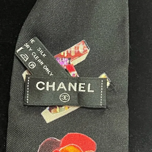 PLEASE READ! – Chanel Customer Appreciation - Picture 9 of 13